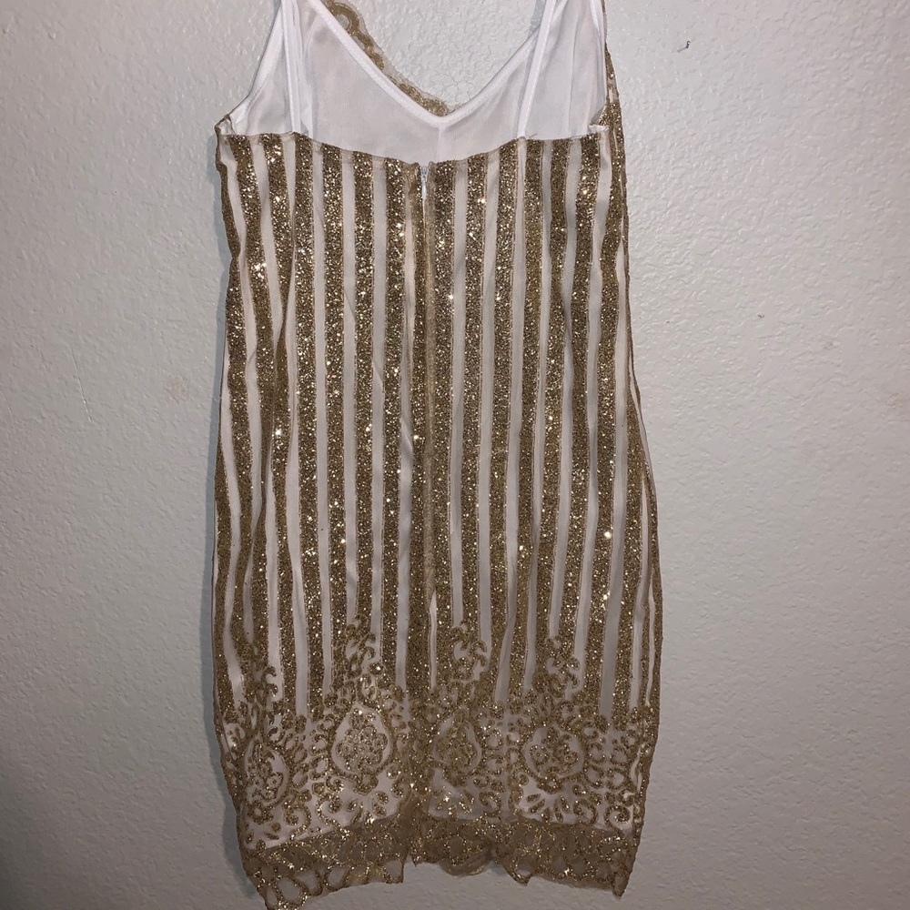 Dress - Picture 2 of 2